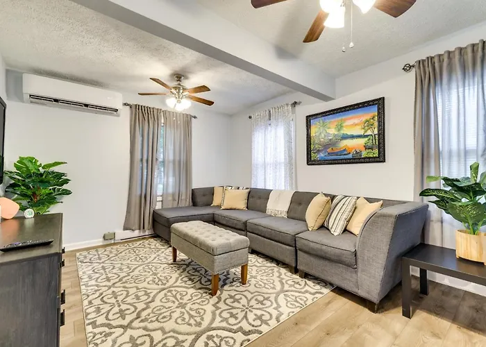 Delightful Tobyhanna Home With Game Room!